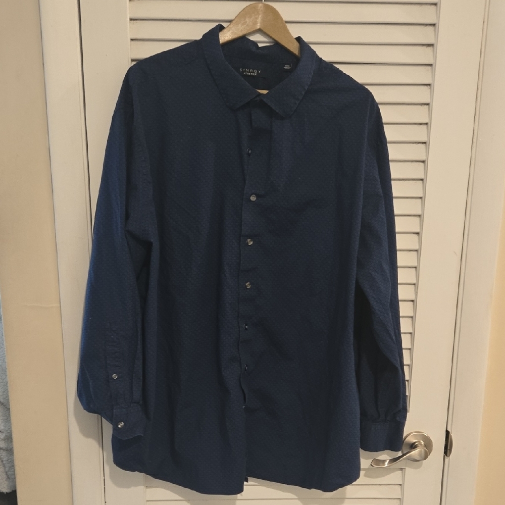 NWOT SYNRGY XXL Dark Blue Casual Button Down Shirt